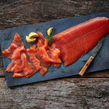 Røget Halehængt Laks Seafood by MrBeef